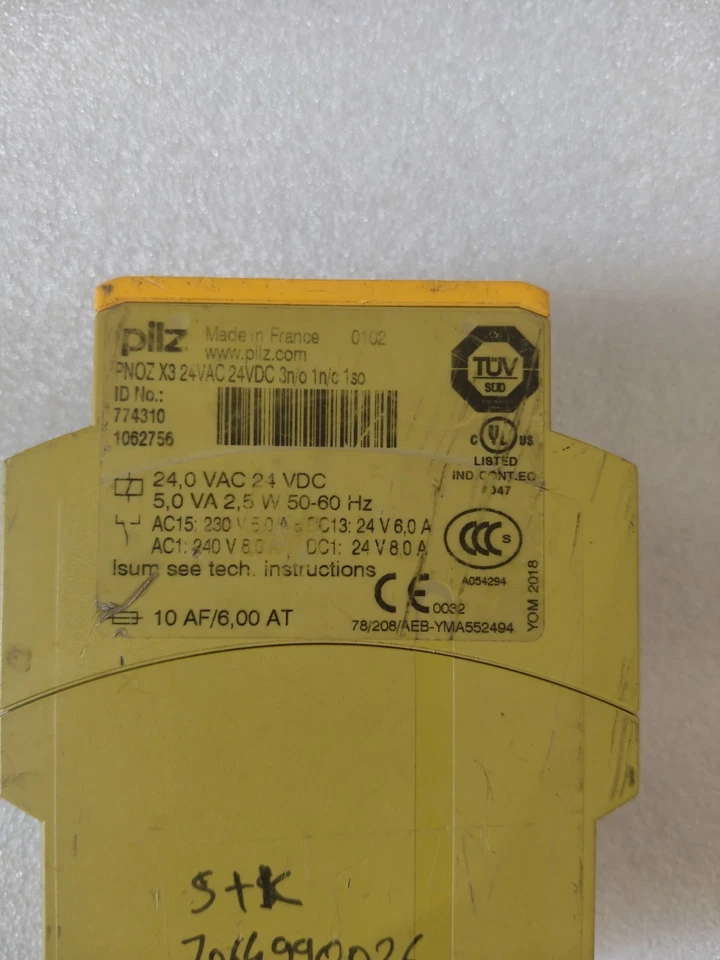 PILZ SAFETY RELAY PNOZ X3 24VAC 24VDC 3n/O 1n/c 1so 774310 SAFETY RELAY
